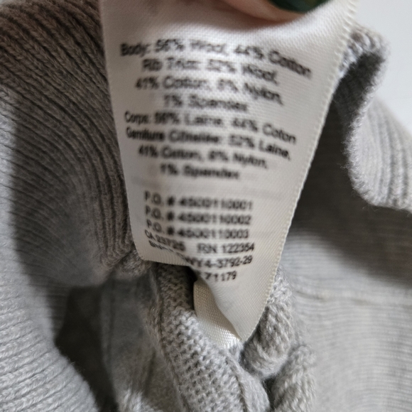 Aritzia wilfred tank, size 6 - Picture 3 of 5